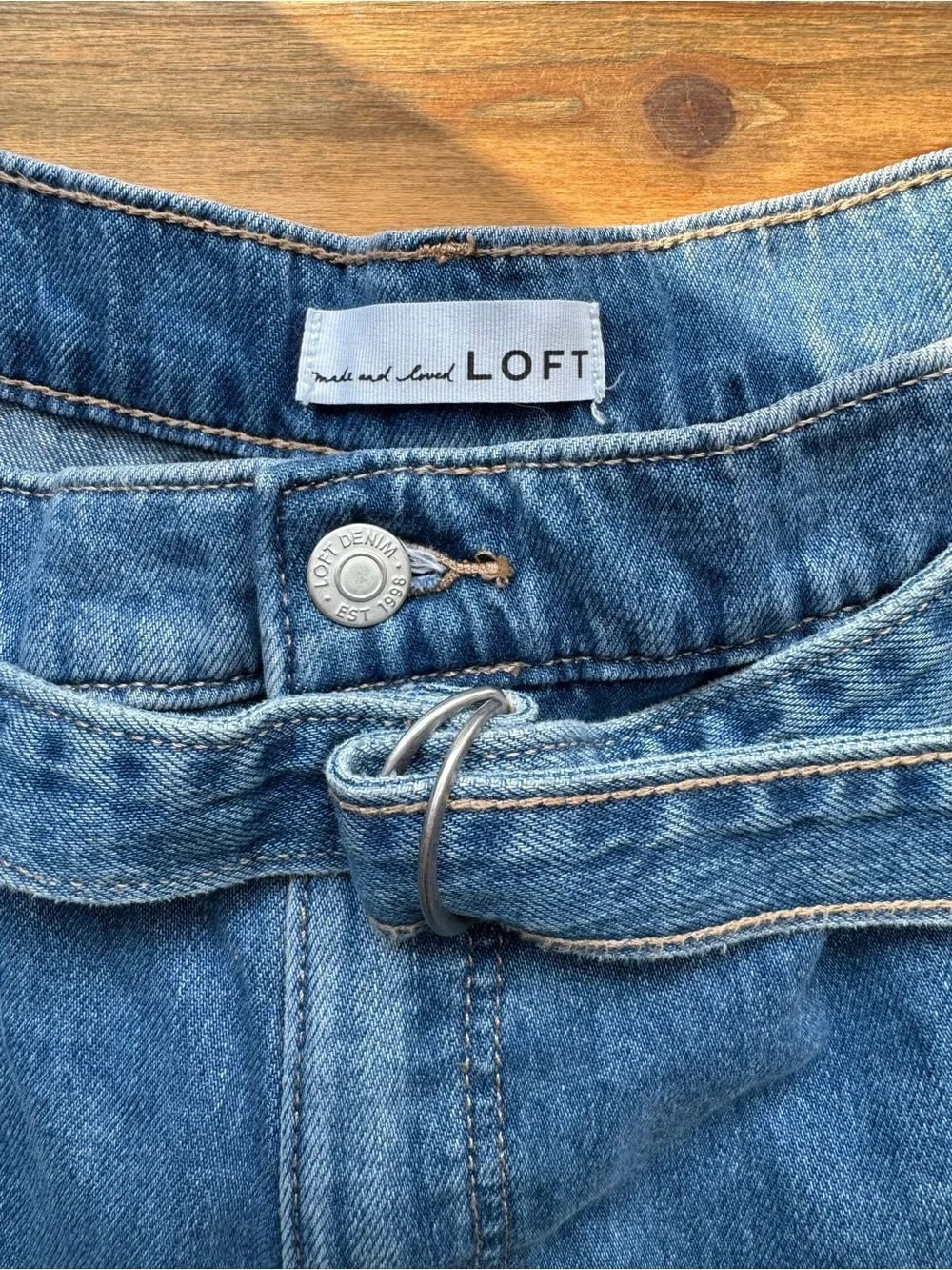 LOFT - Belted Light Blue Denim The Palazzo Wide Leg Flare Size 31 /12 - Picture 7 of 8
